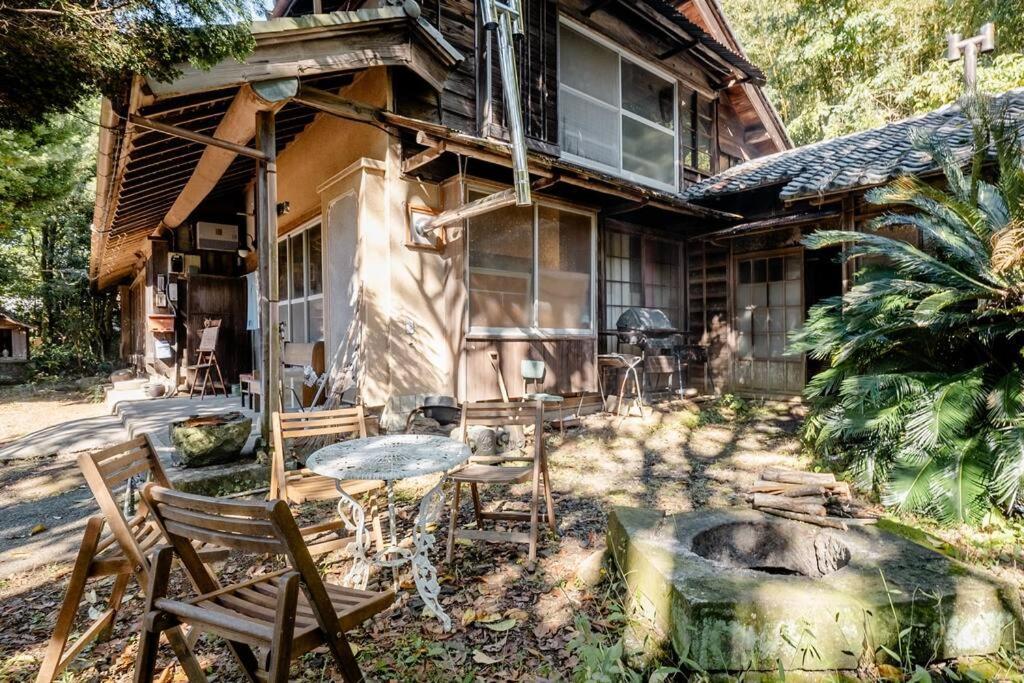 ゲストハウス+カフェわ　１日１組限定！ 築１００年の農家の古民家で宿泊体験、薪でお風呂沸かせます。焚き火もできます。 Kannami Zewnętrze zdjęcie